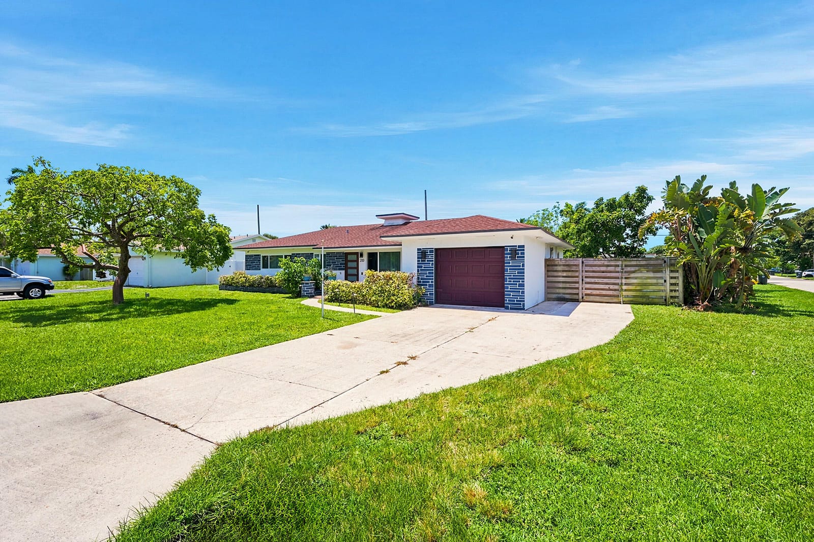 200 NE 28th Terrace, Boca Raton, FL 33431 photo 2