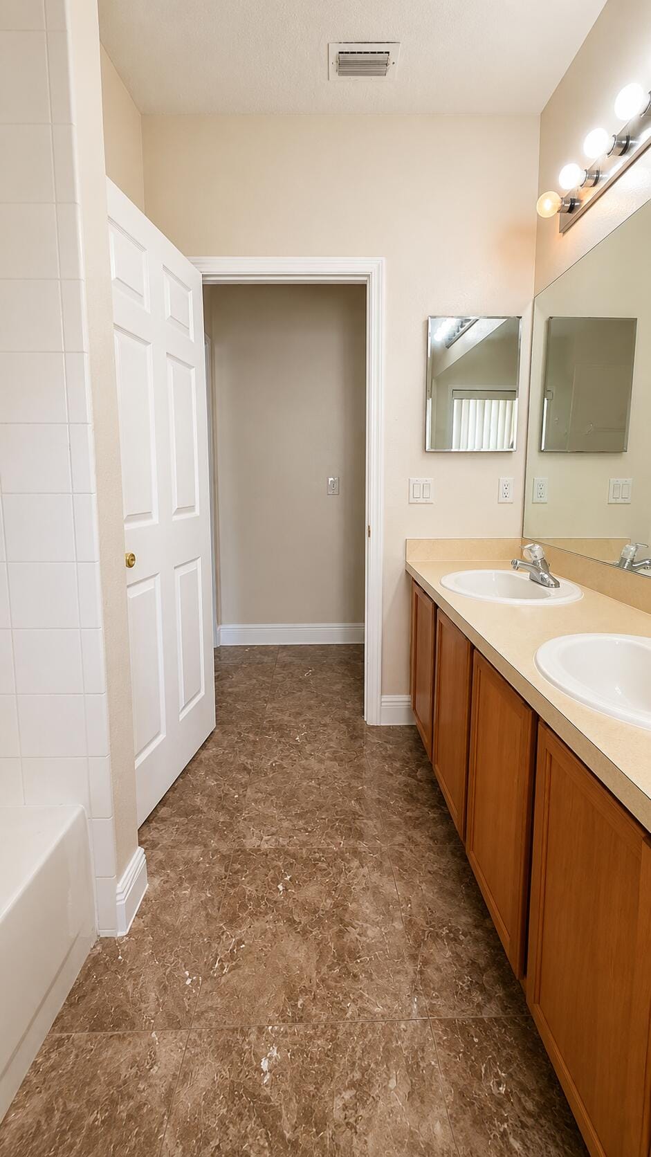 1448 Derby Glen Drive, Orlando, FL 32837 photo 21