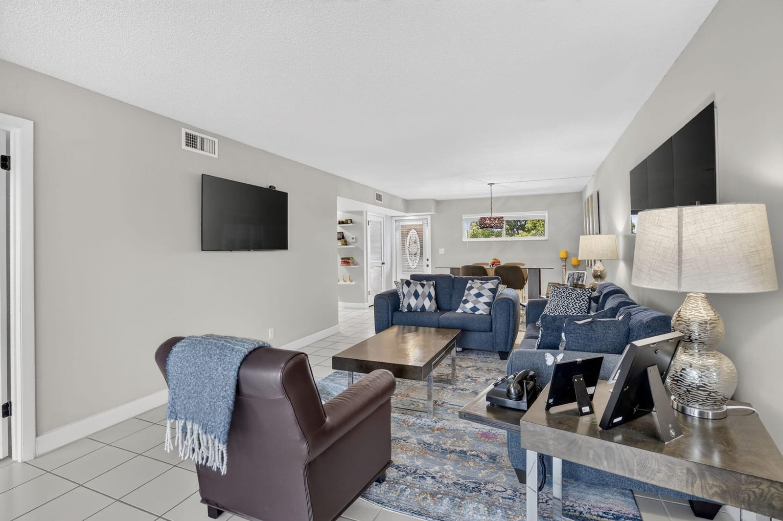 9923 S Hollybrook Lake Drive 305 — photo 3
