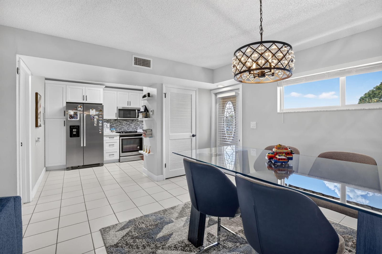 9923 S Hollybrook Lake Drive 305 — photo 4