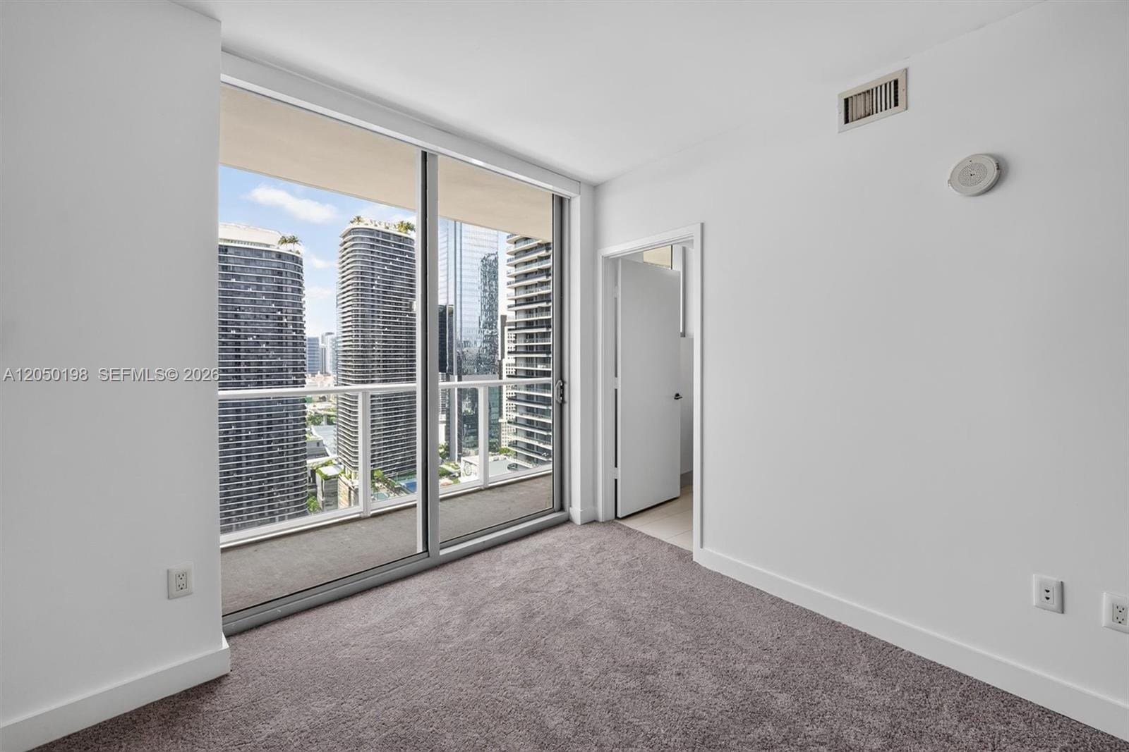 1100 S Miami Avenue 3707, Miami, FL 33130 photo 27