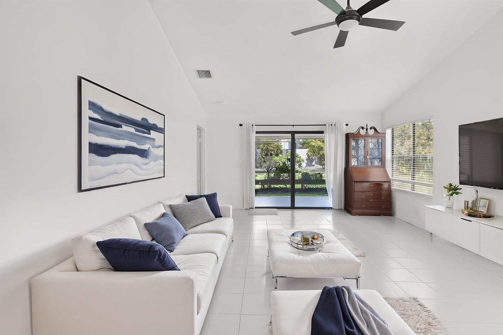10984 Stafford Circle S — photo 10