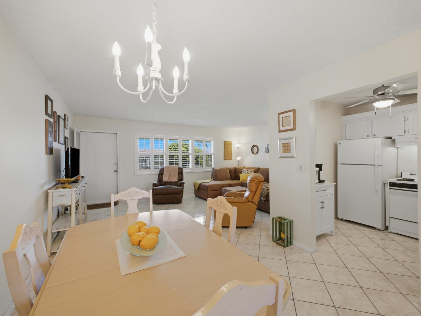 350 Horizons E 302, Boynton Beach, FL 33435 photo 13