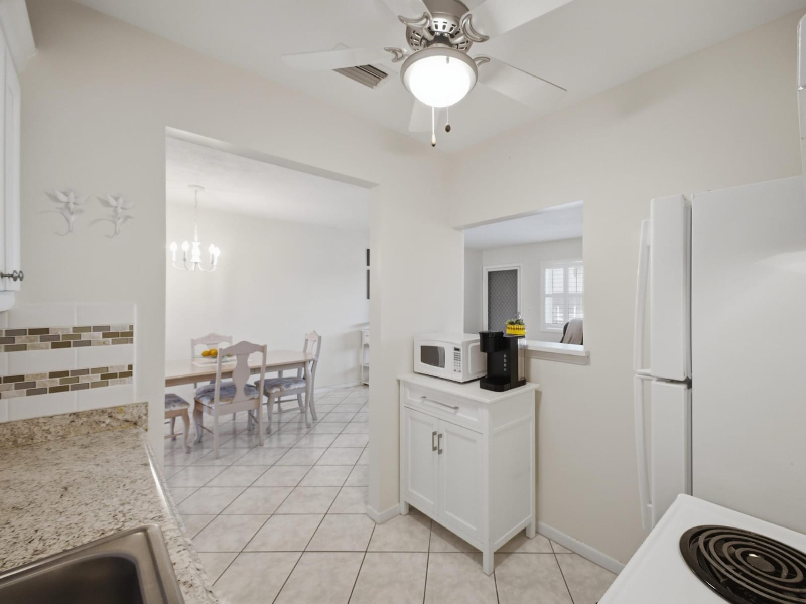 350 Horizons E 302, Boynton Beach, FL 33435 photo 17