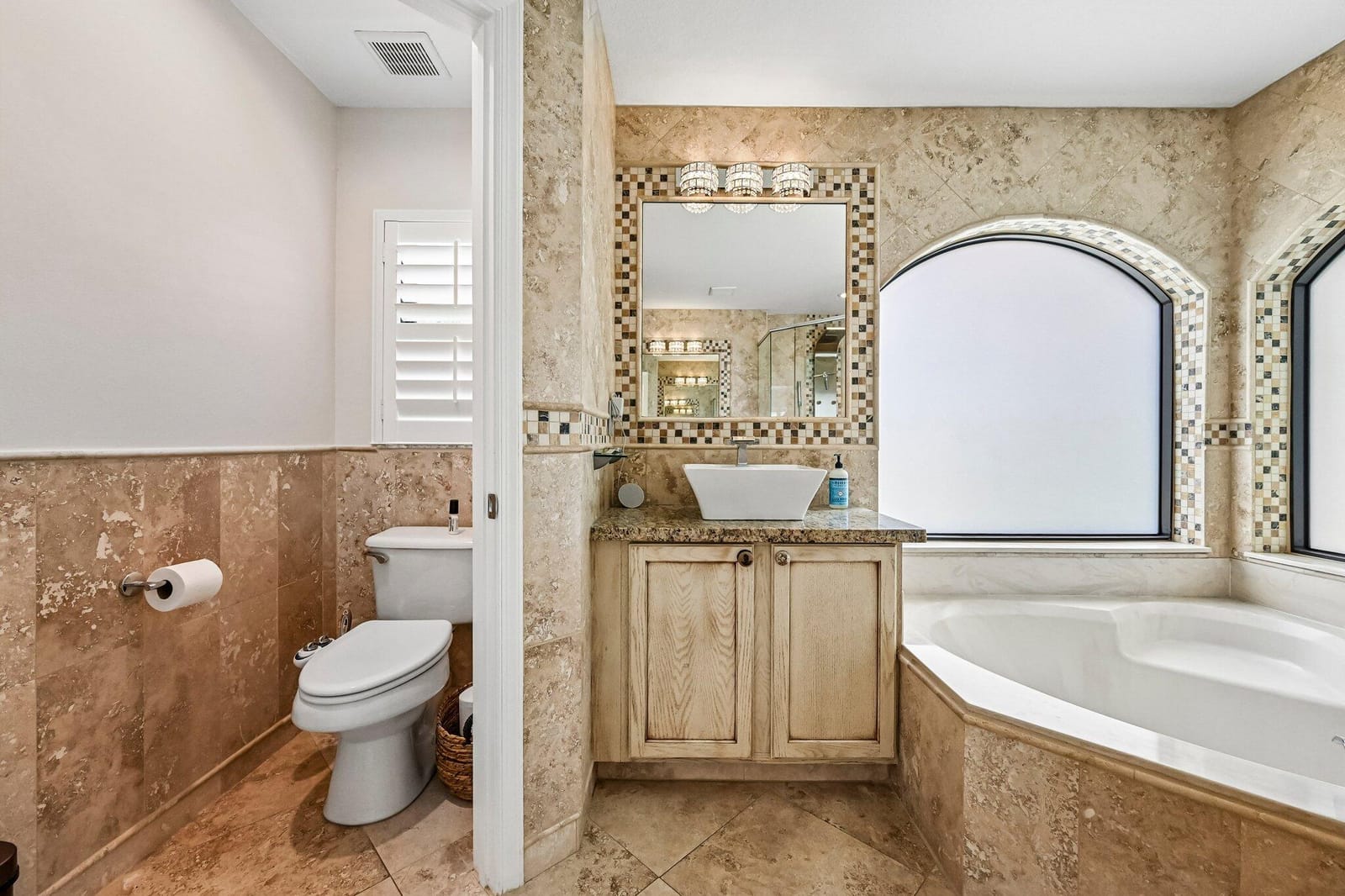 1121 Center Stone Lane, Riviera Beach, FL 33404 photo 25