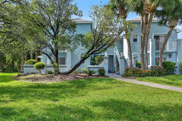 1606 SE Green Acres Circle S203, Port St. Lucie, FL 34952