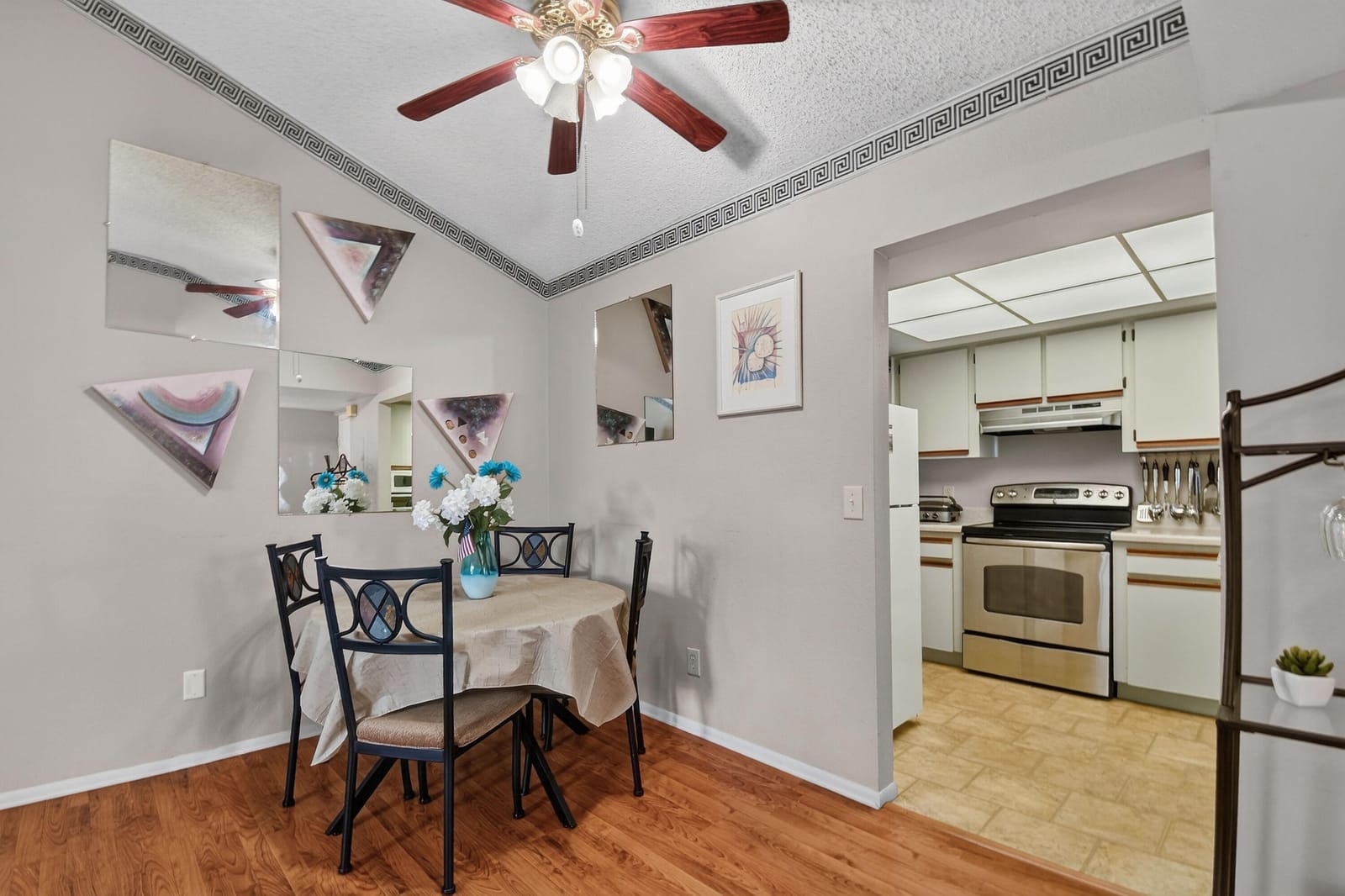 1606 SE Green Acres Circle S203 — photo 9