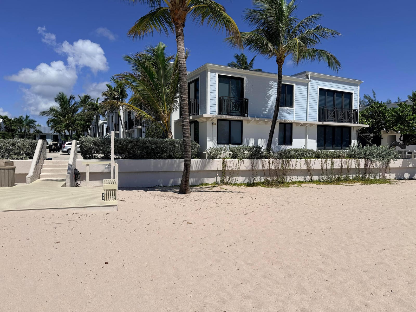 1598 S Ocean Lane 218 — photo 4