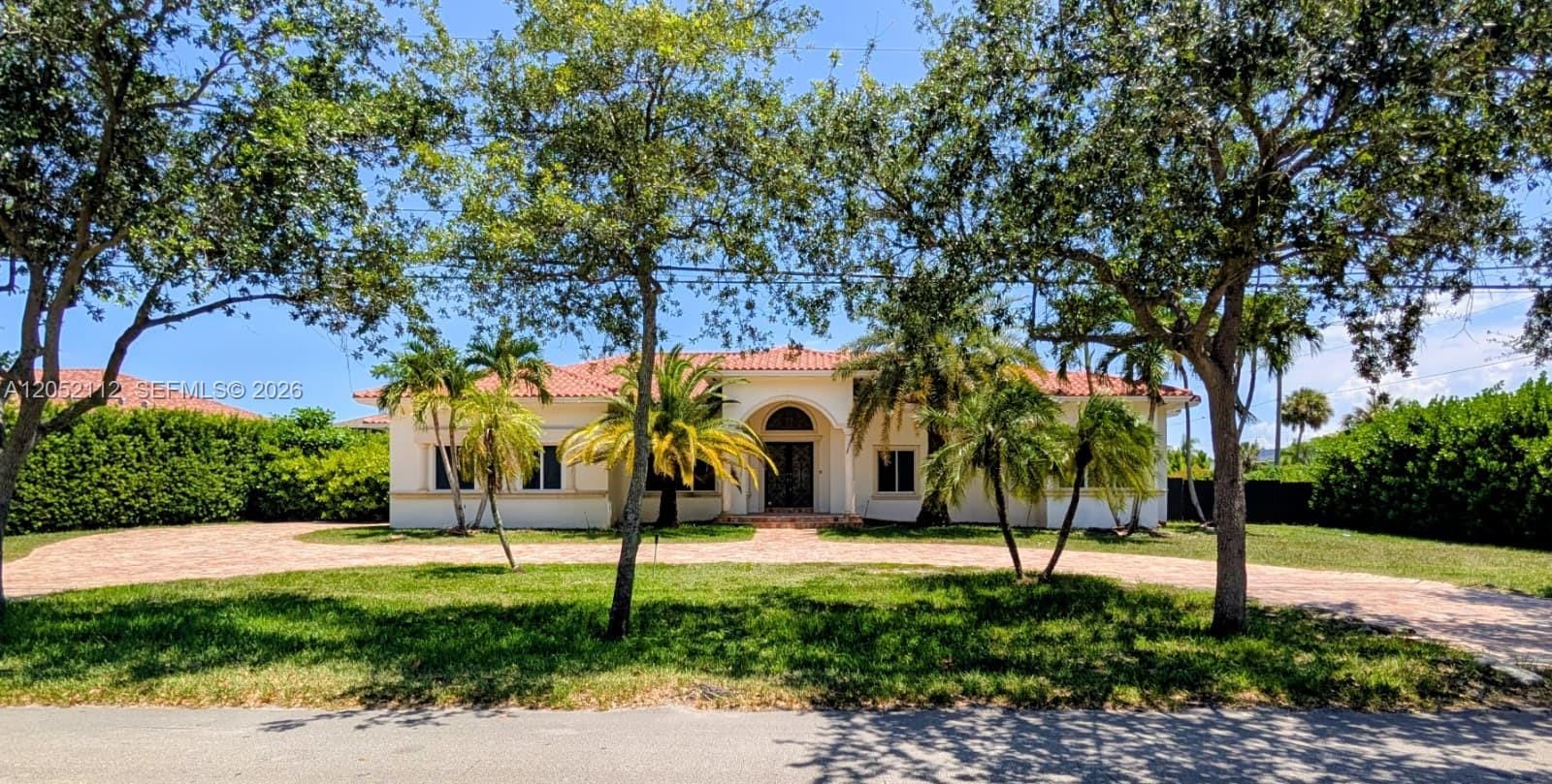 6990 SW 90th Street, Pinecrest, FL 33156