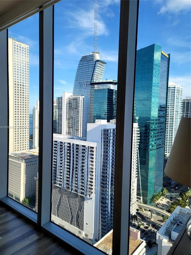 151 SE 1st Street PH11, Miami, FL 33131