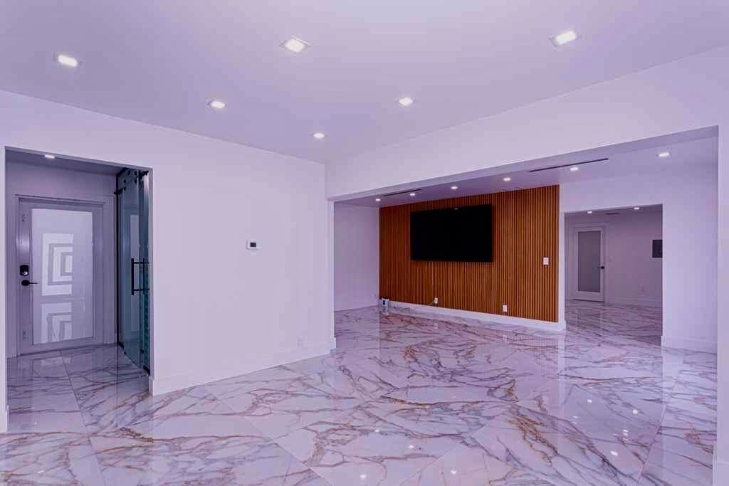 696 Arlington Drive, West Palm Beach, FL 33415 photo 14