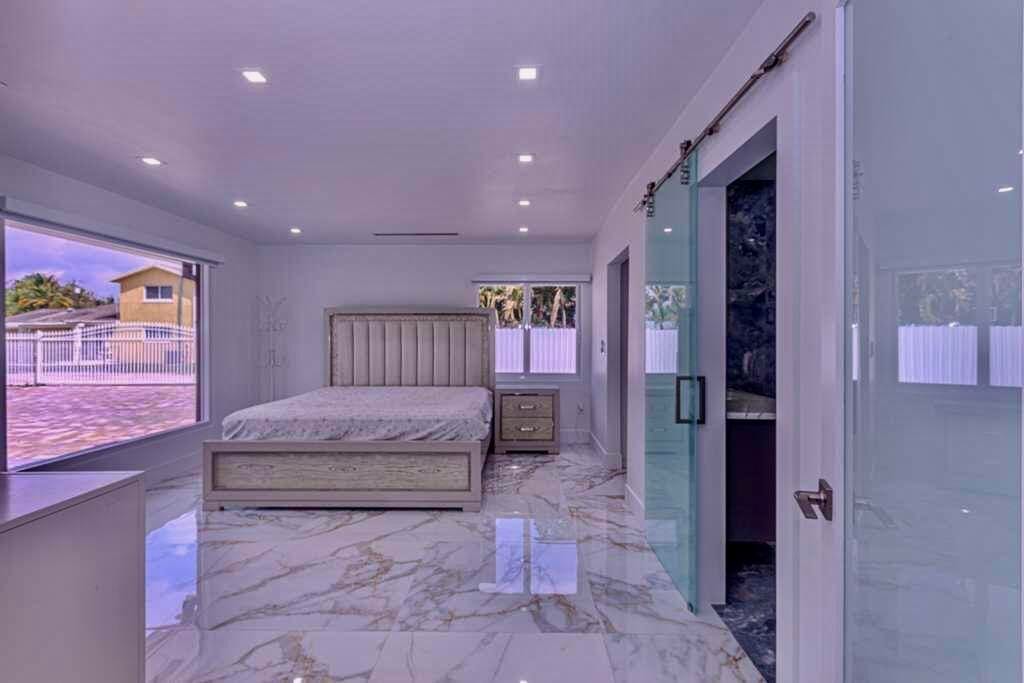696 Arlington Drive, West Palm Beach, FL 33415 photo 25