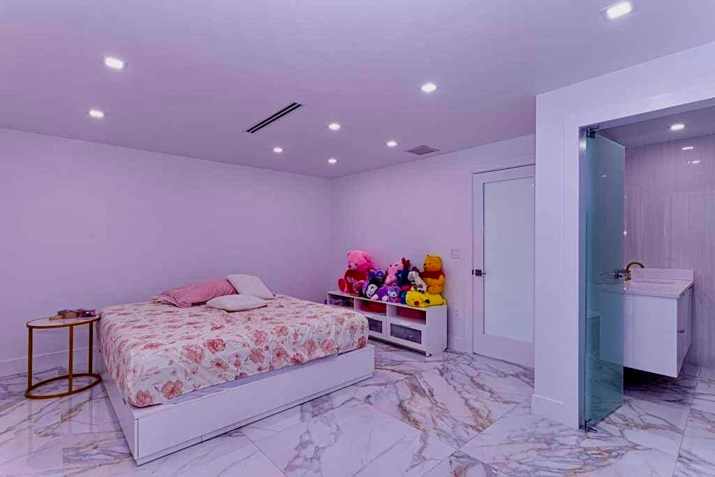 696 Arlington Drive, West Palm Beach, FL 33415 photo 28