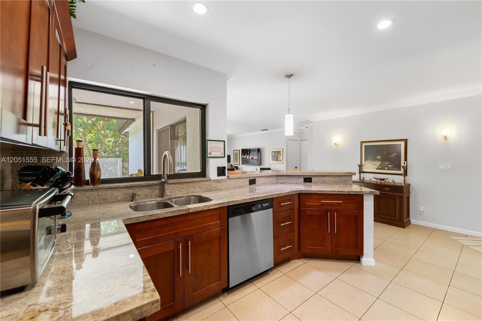 5741 W Waterford Drive, Davie, FL 33331 photo 22