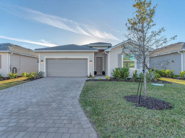 7973 Lakes Edge Lane, Harbor East, Port Charlotte, FL