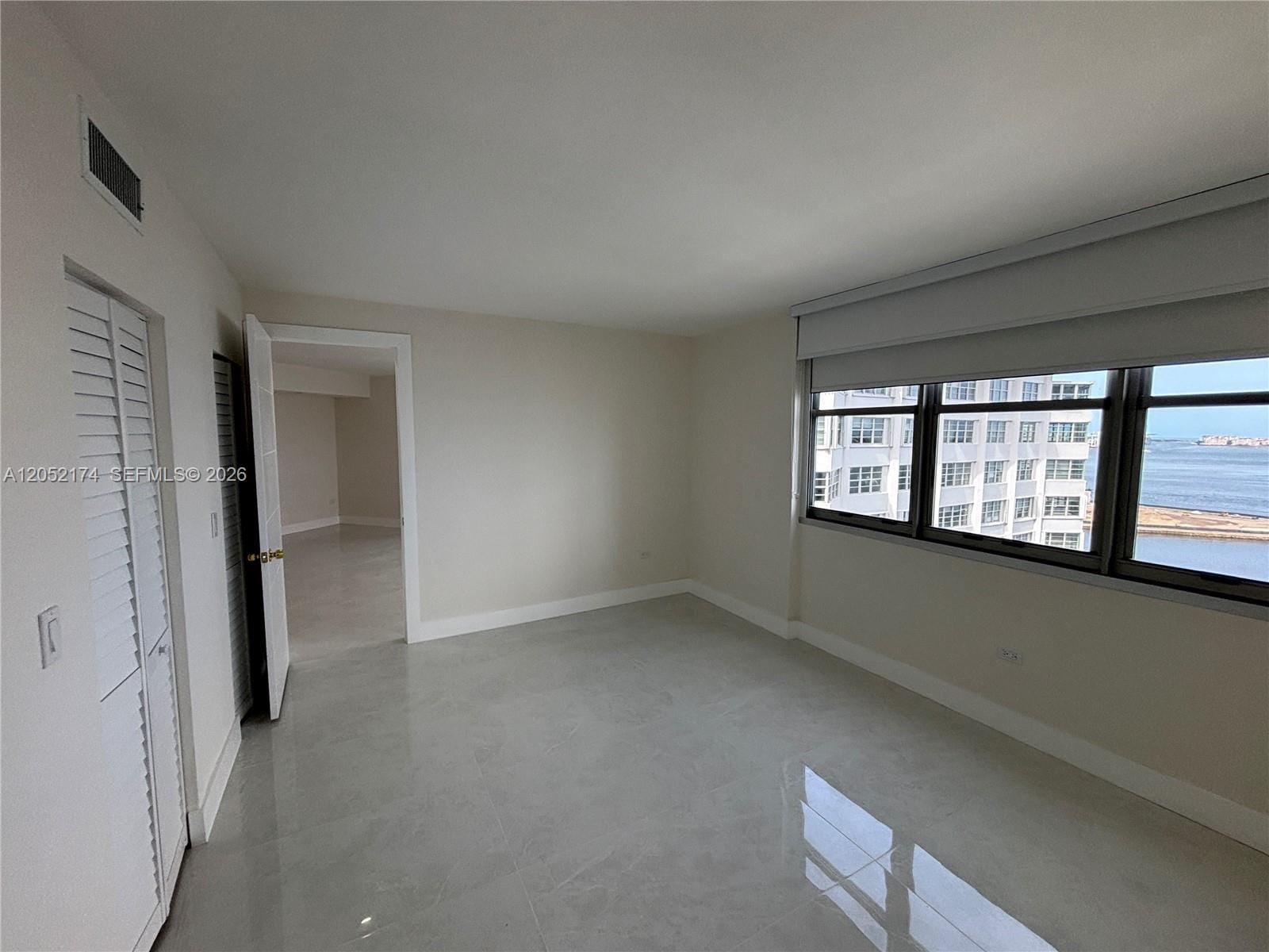 999 Brickell Bay Drive 1904, Miami, FL 33131 photo 16