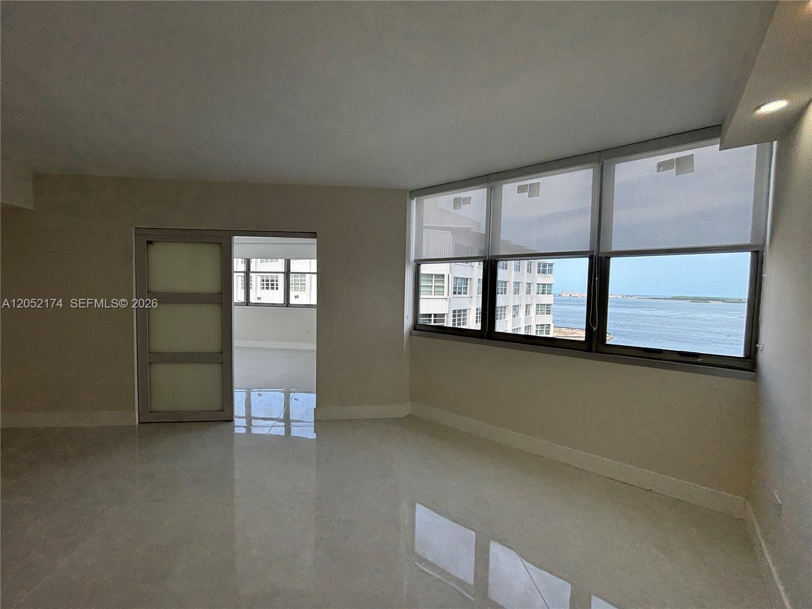 999 Brickell Bay Drive 1904, Miami, FL 33131 photo 17