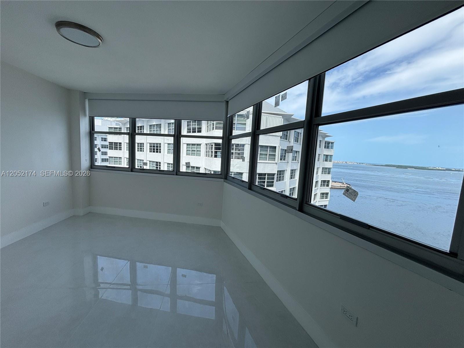 999 Brickell Bay Drive 1904, Miami, FL 33131 photo 18