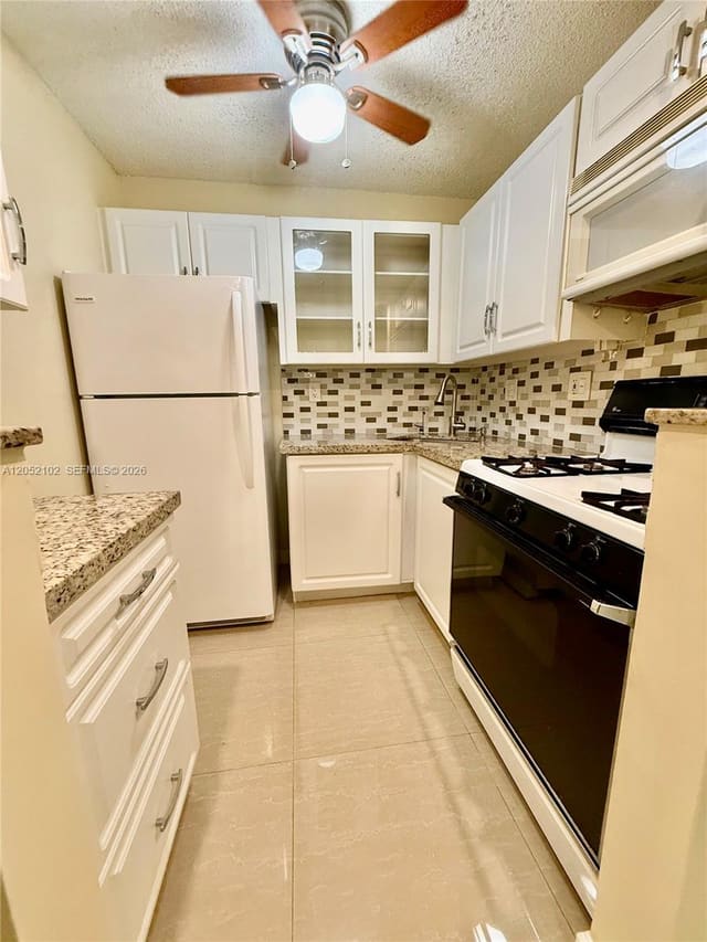 20210 NE 2nd Avenue V4, Miami Gardens, FL 33179