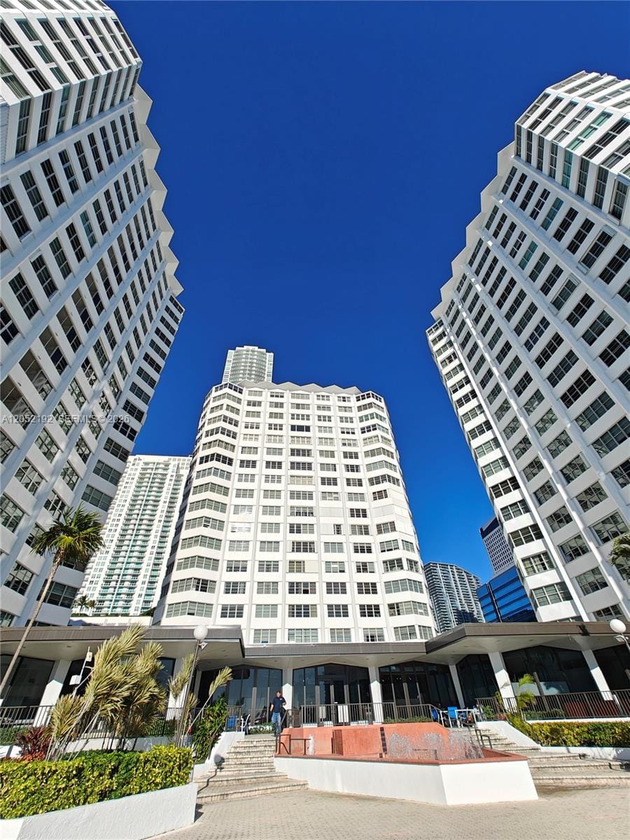 825 Brickell Bay Drive 350, Miami, FL 33131 photo 12