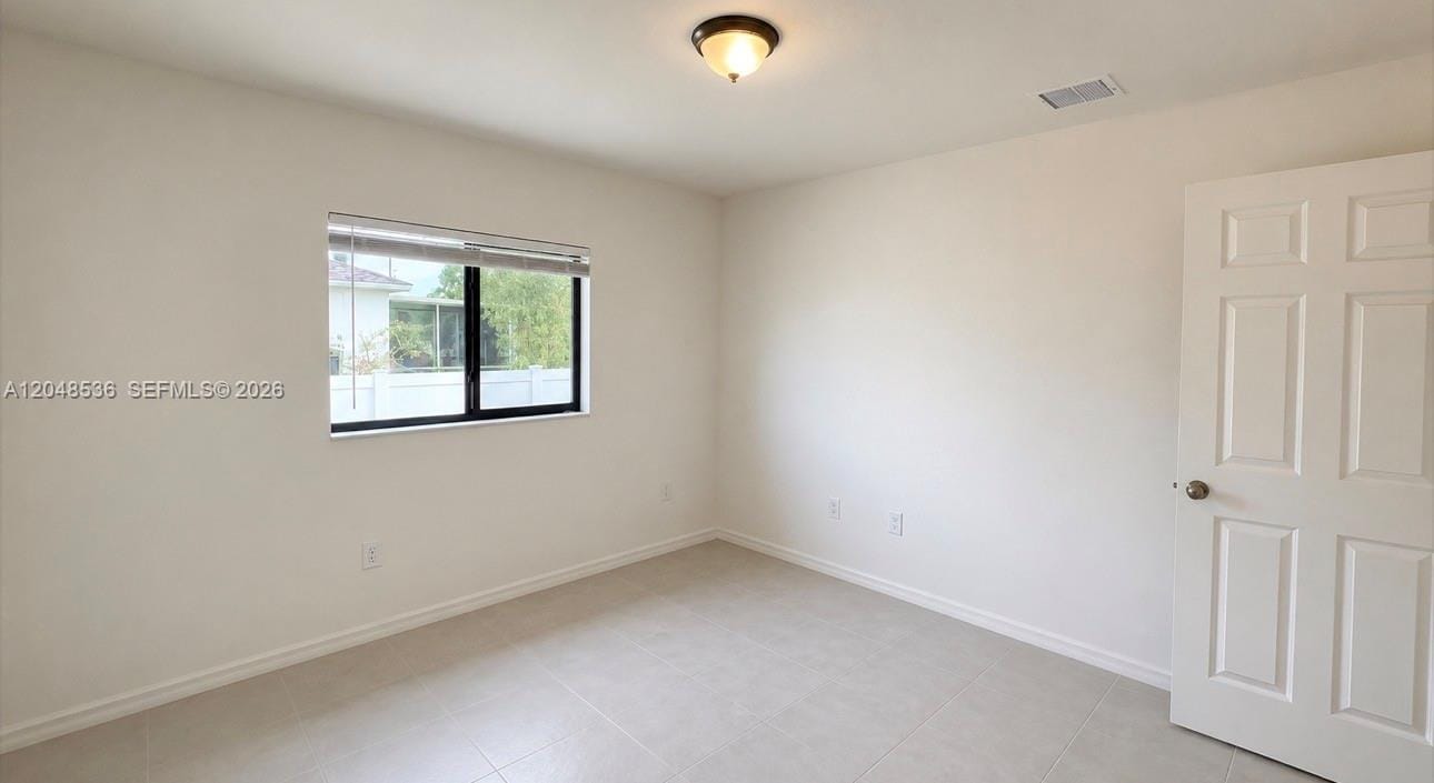 2208 NW 42nd Place — photo 11