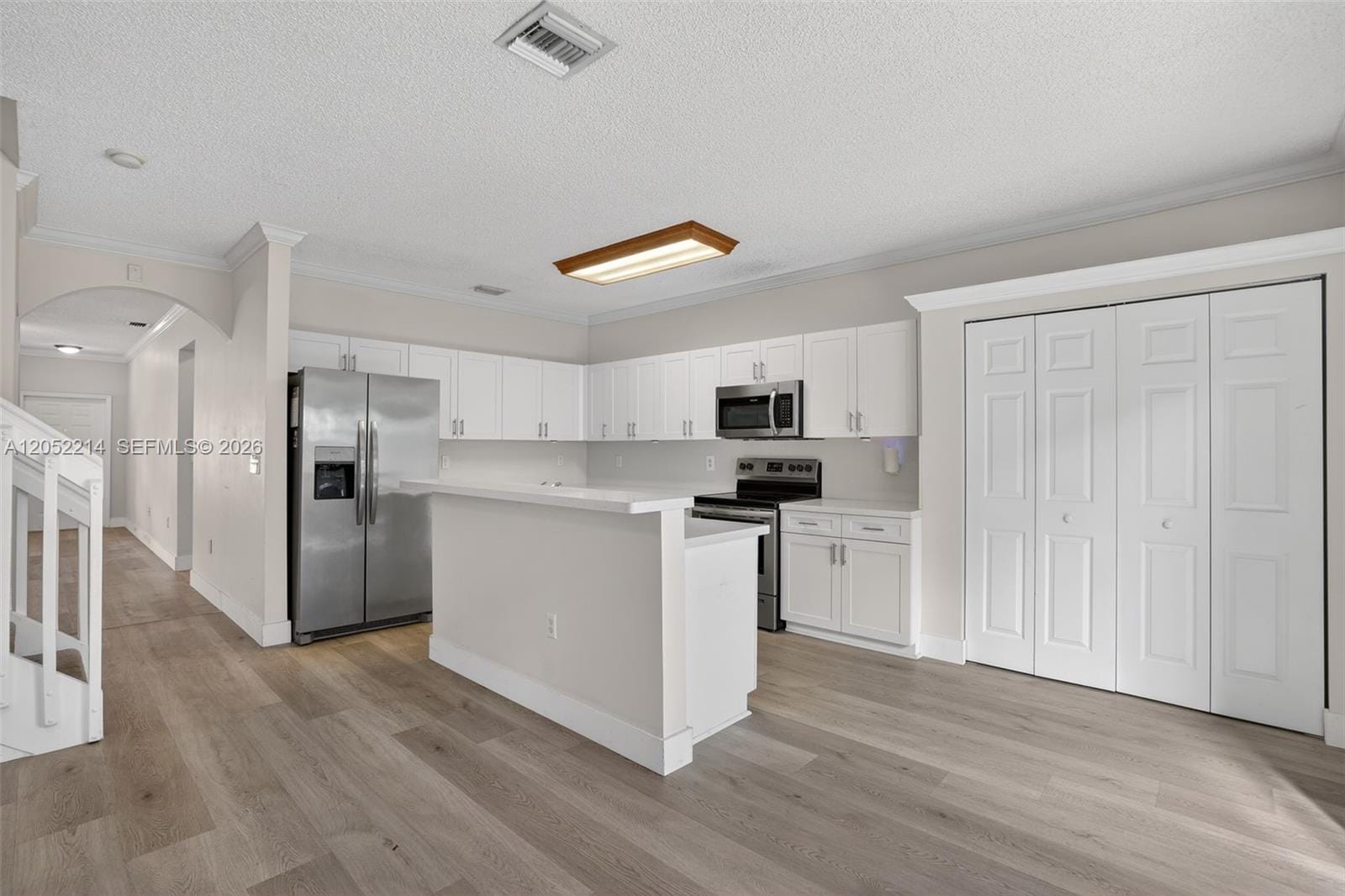 2209 SE 24th Place 2209 — photo 11