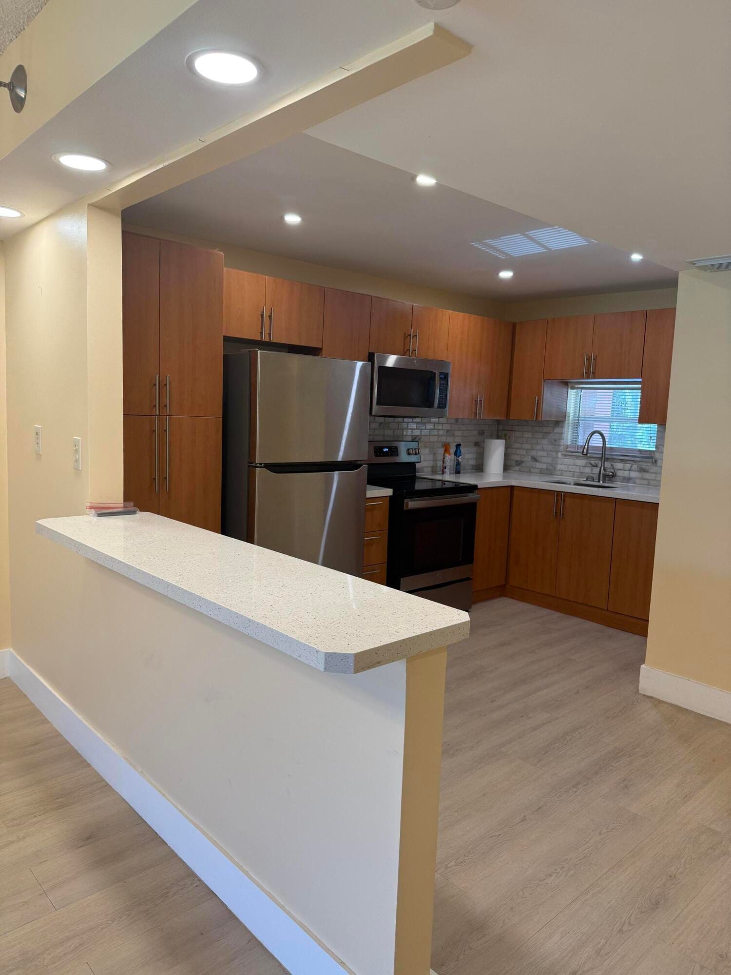 830 S Hollybrook Drive 204 — photo 3