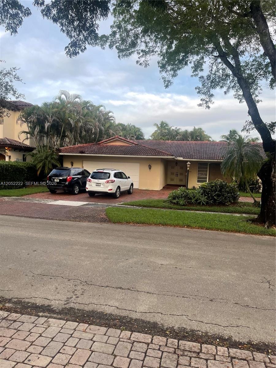 16120 E Troon Circle, Miami Lakes, FL 33014