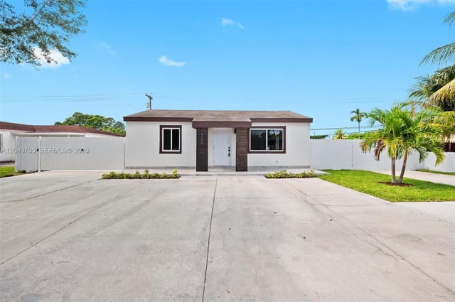 1720 SW 67th Street, Oaklawn Sub, Miami, FL
