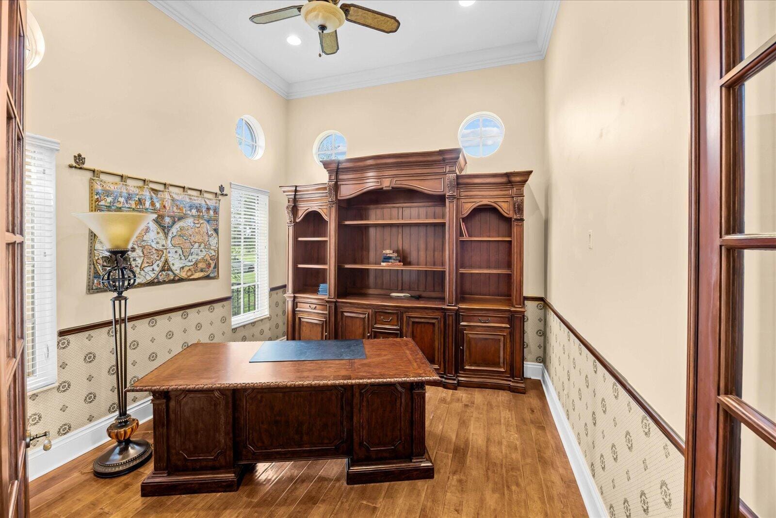 143 SE Bella Strano — photo 5