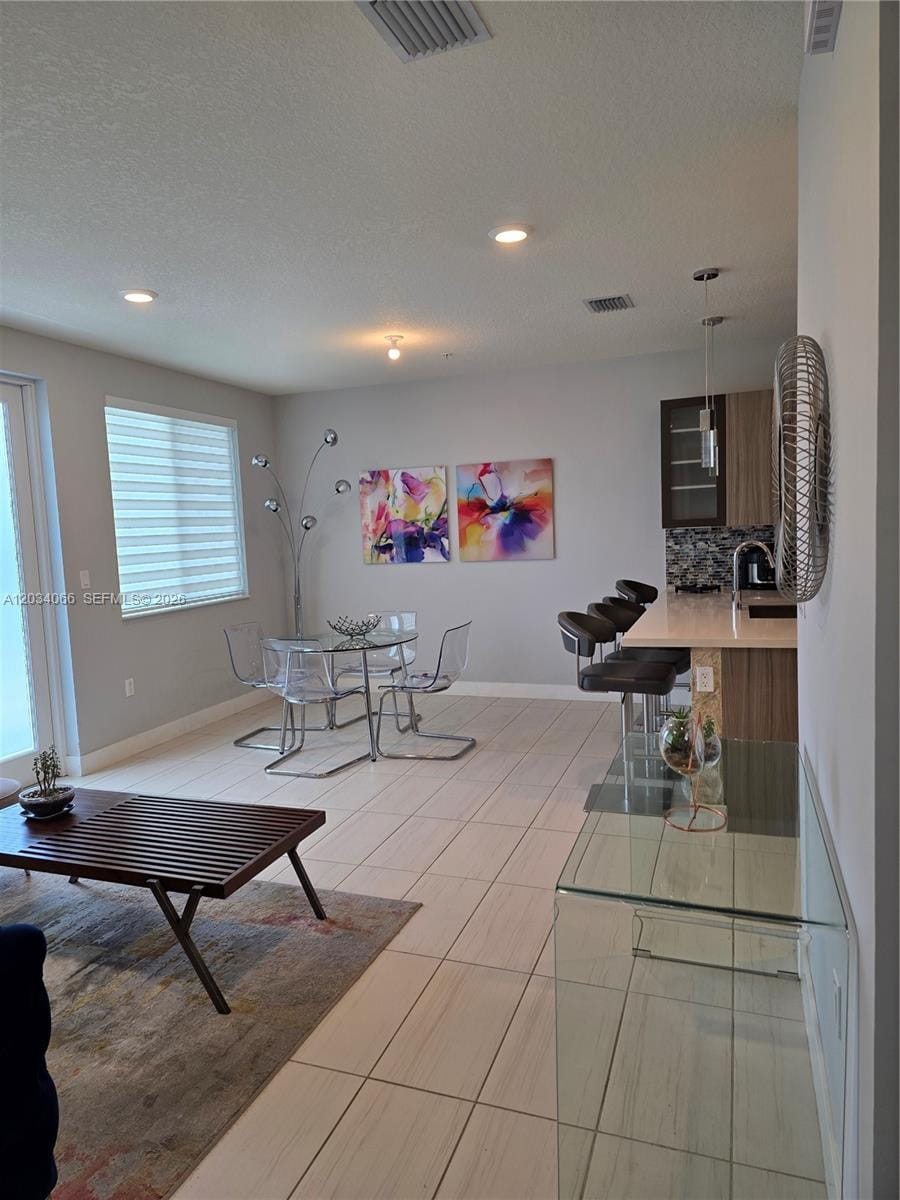 10222 NW 64th Way 302 — photo 7
