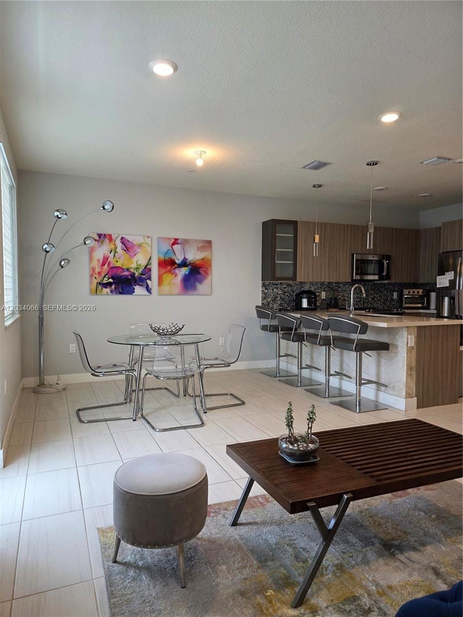10222 NW 64th Way 302 — photo 9