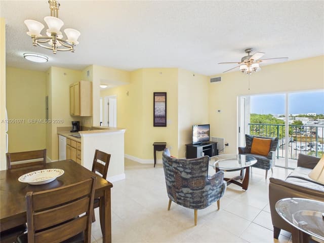 6001 SW 70th Street 502, South Miami, FL 33143