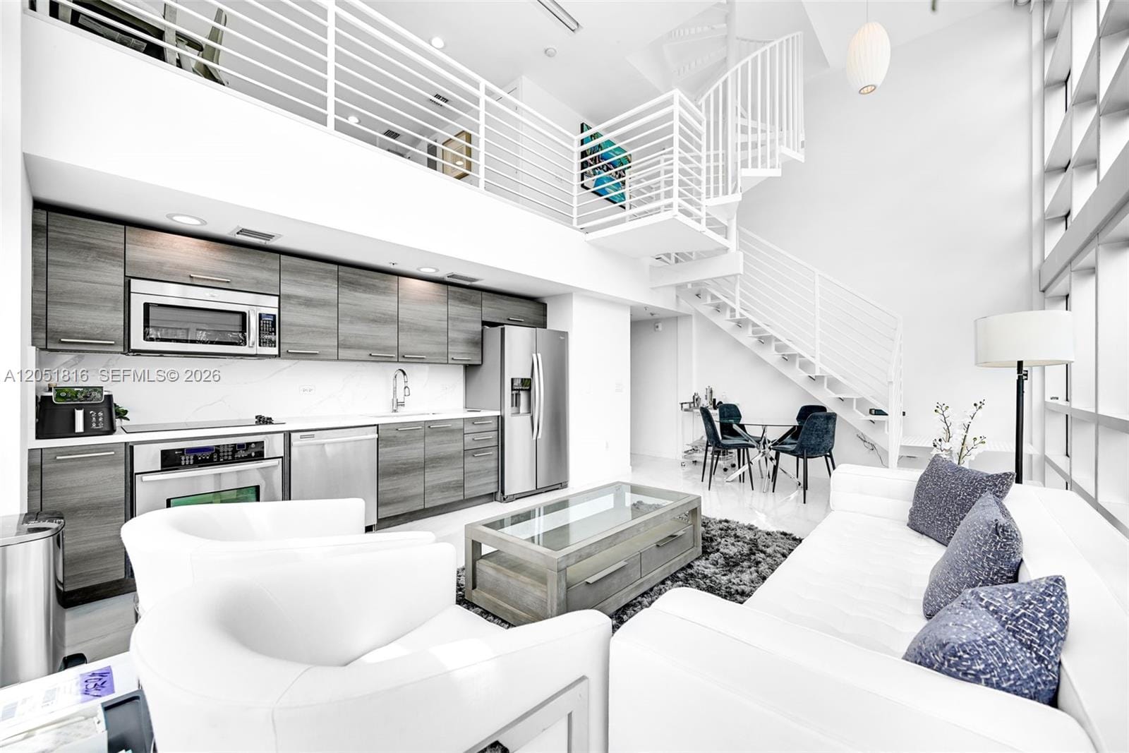 421 Meridian Avenue 15, Miami Beach, FL 33139 photo 3