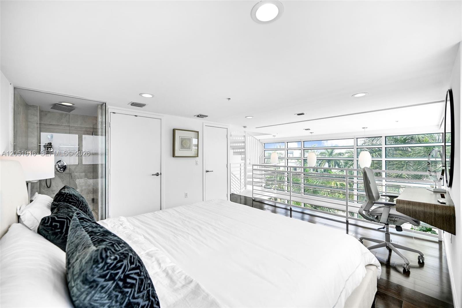 421 Meridian Avenue 15, Miami Beach, FL 33139 photo 8