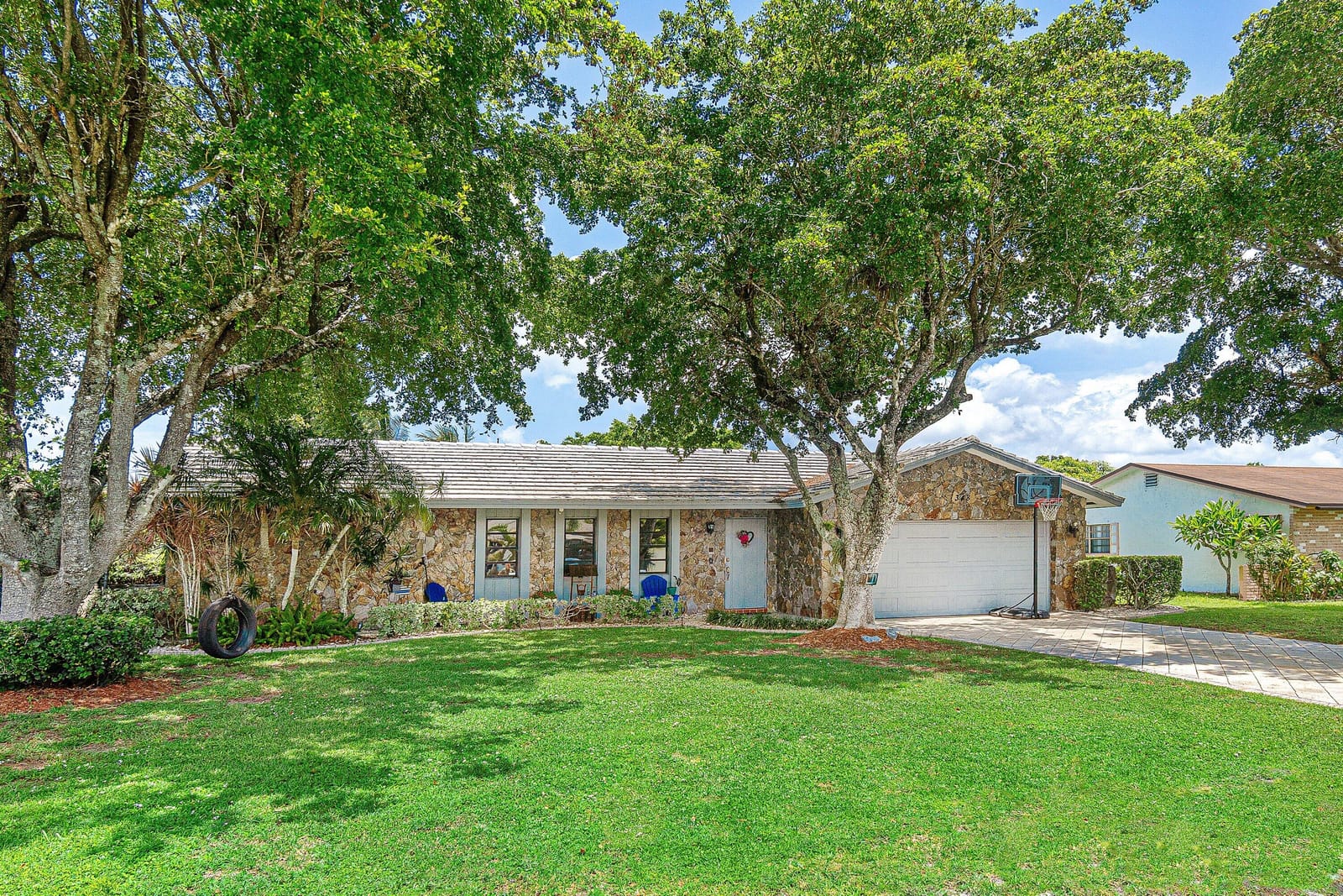 348 Sandpiper Avenue, Royal Palm Beach, FL 33411 photo 9