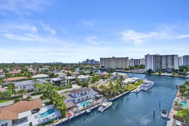 2881 NE 33rd Court 10b, Carlyle, Fort Lauderdale, FL