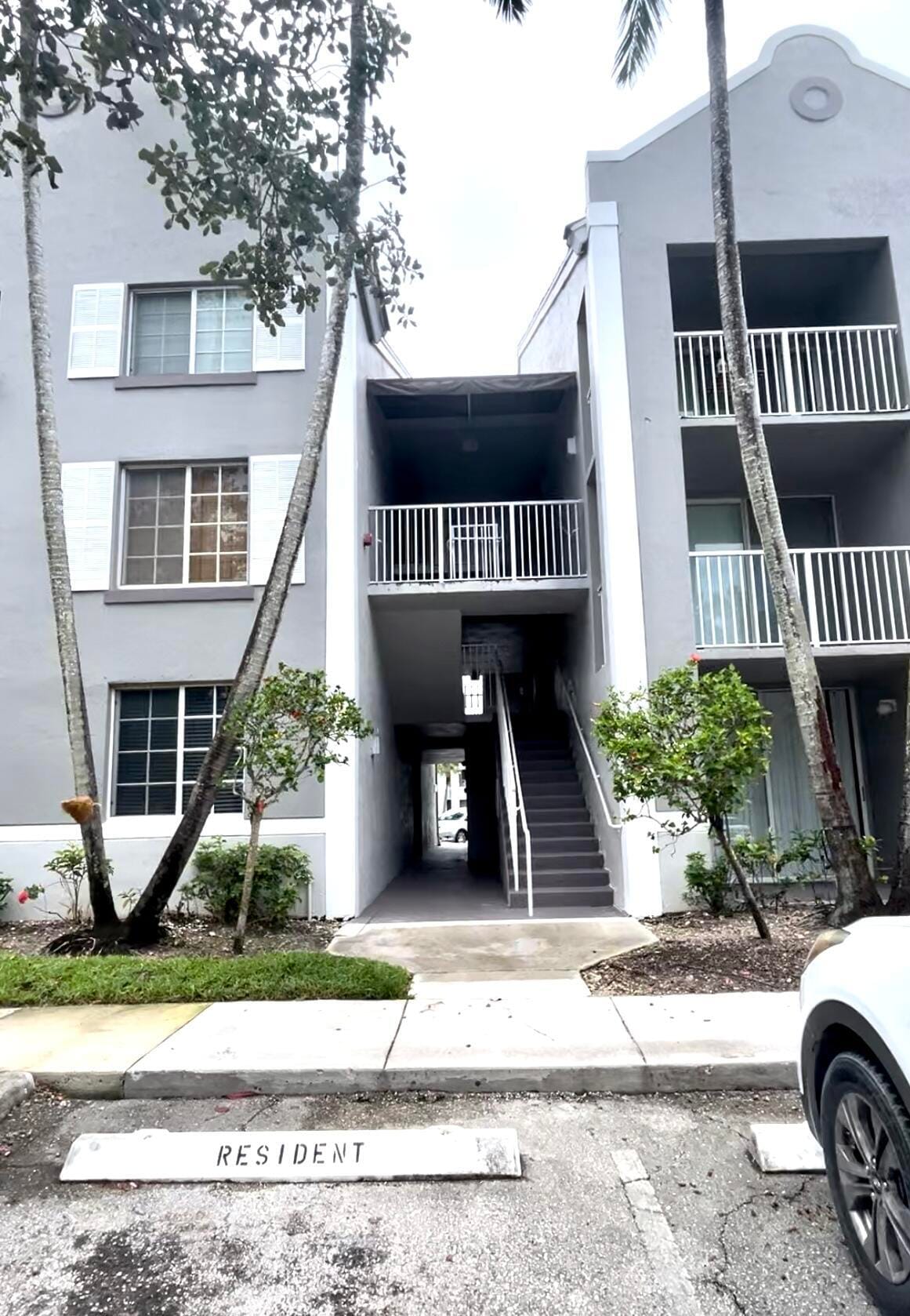 631 SW 111th Lane 102