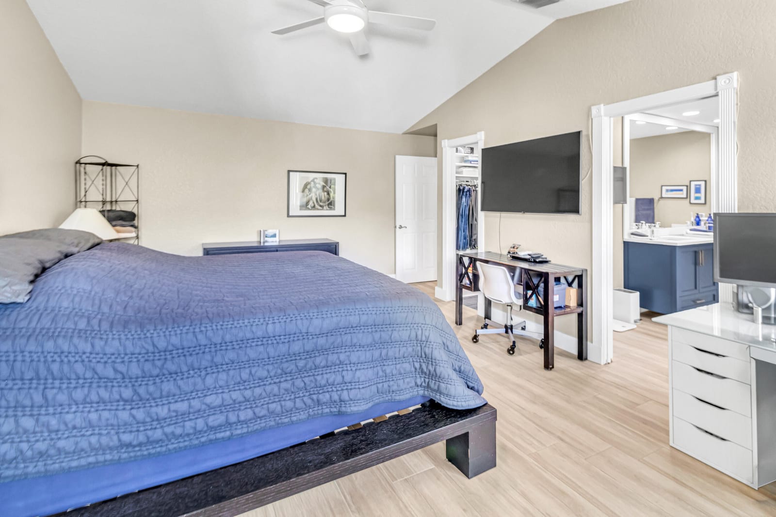 5428 Pointe Villa Drive E, Lighthouse Point, FL 33064 photo 24