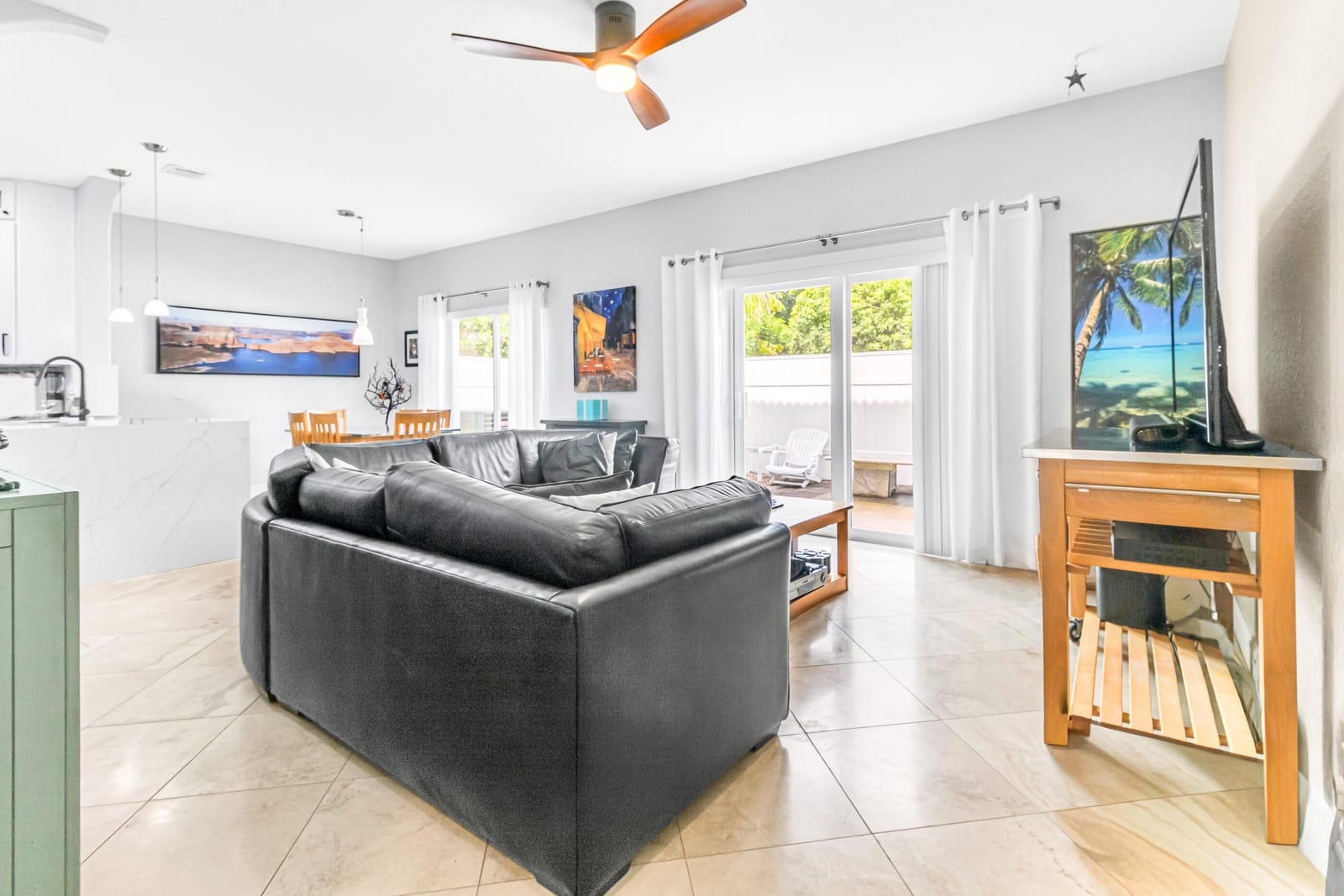 5428 Pointe Villa Drive E — photo 4