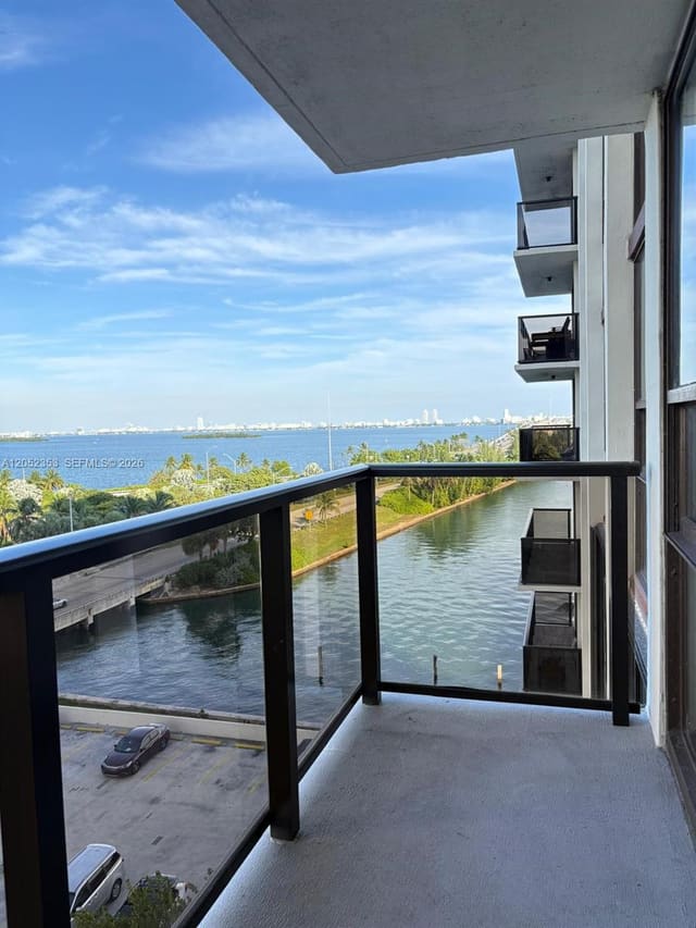 600 NE 36th Street 714, Miami, FL 33137