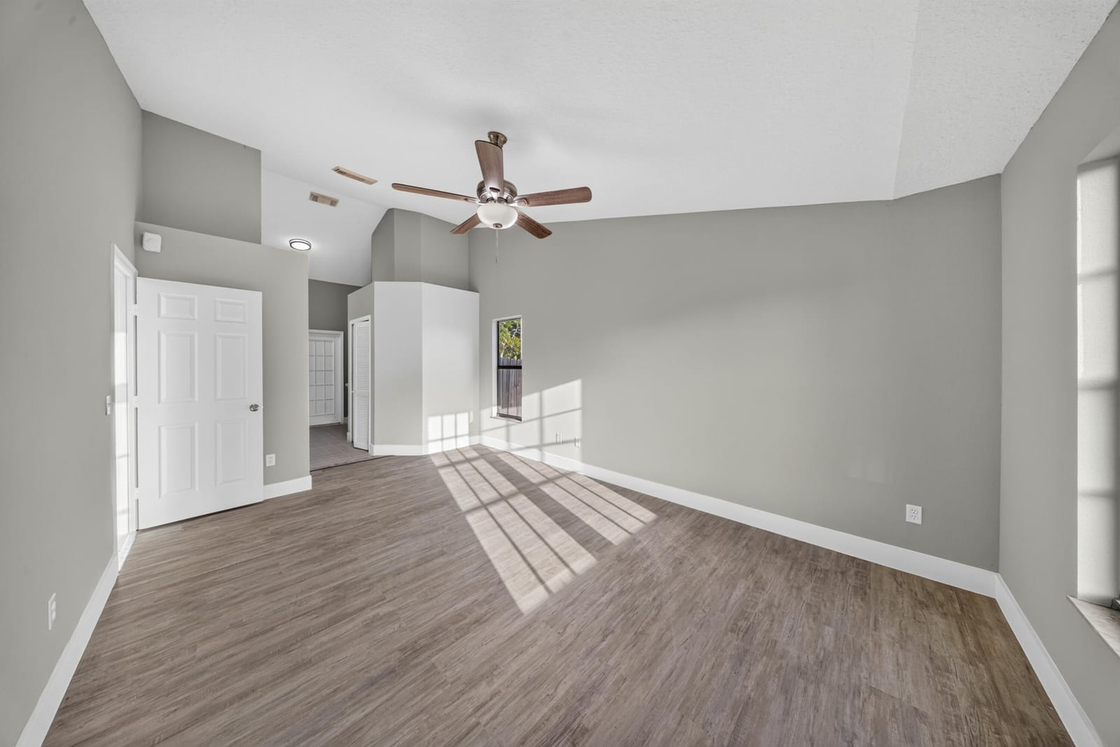 4802 Sunset Boulevard, Fort Pierce, FL 34982 photo 16