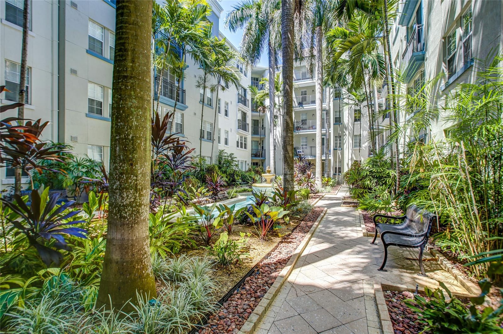 533 NE 3rd Avenue 227, Fort Lauderdale, FL 33301 photo 25