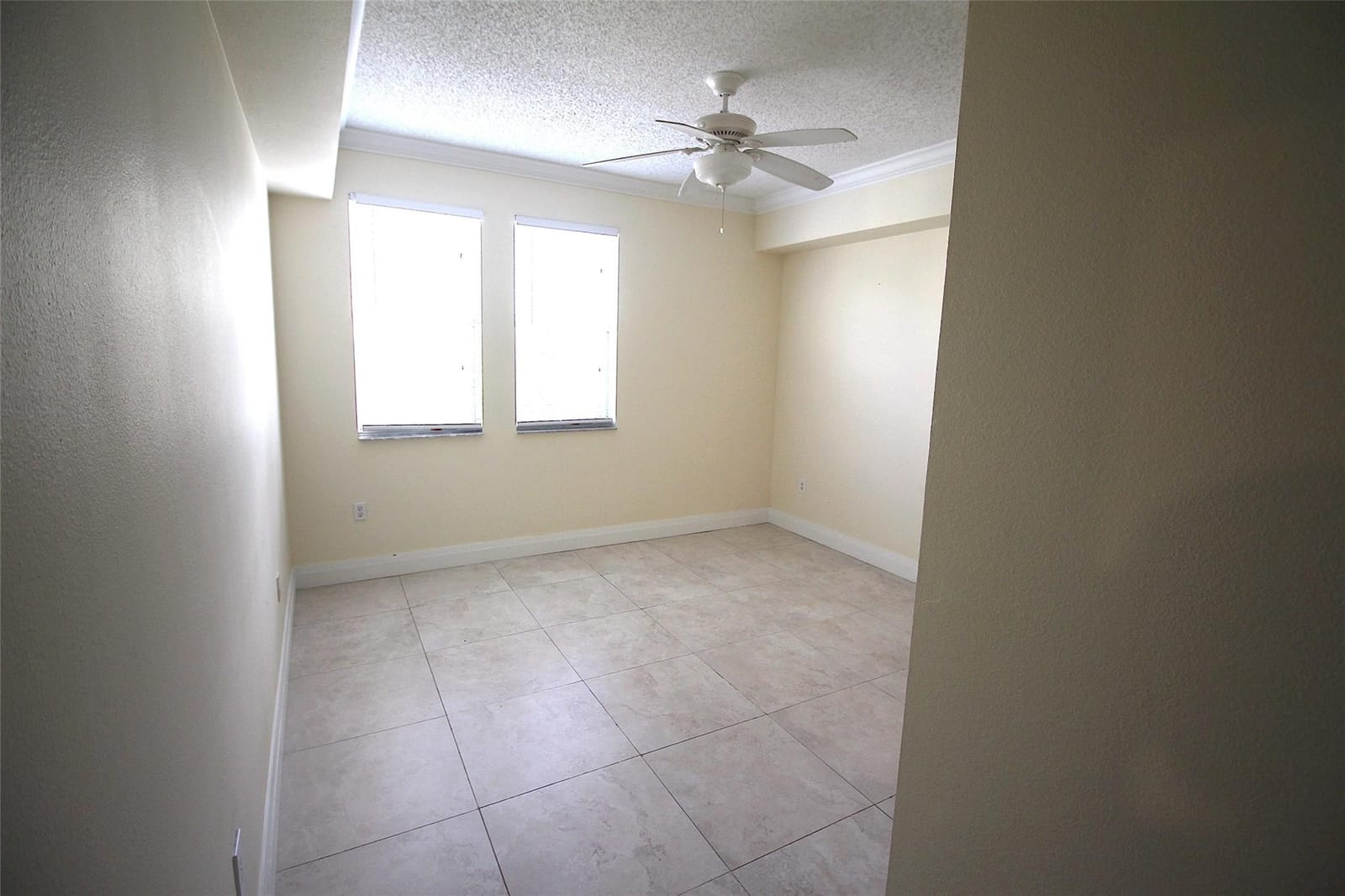 533 NE 3rd Avenue 227, Fort Lauderdale, FL 33301 photo 9
