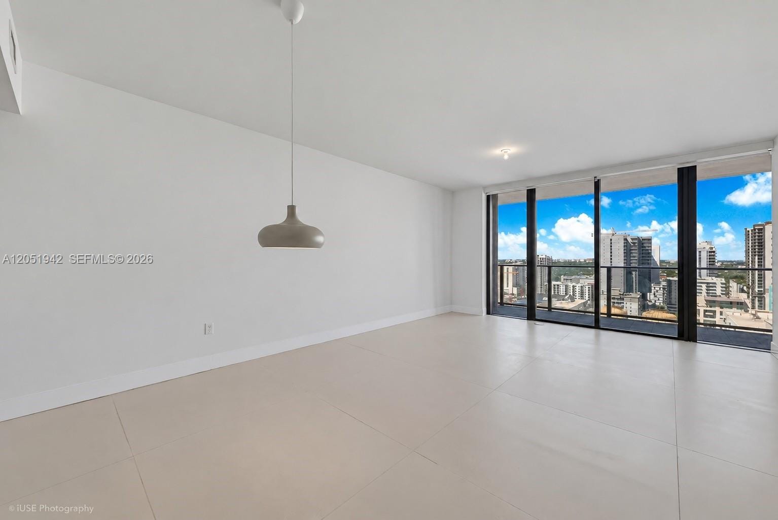 1000 Brickell Plaza 2110 — photo 1