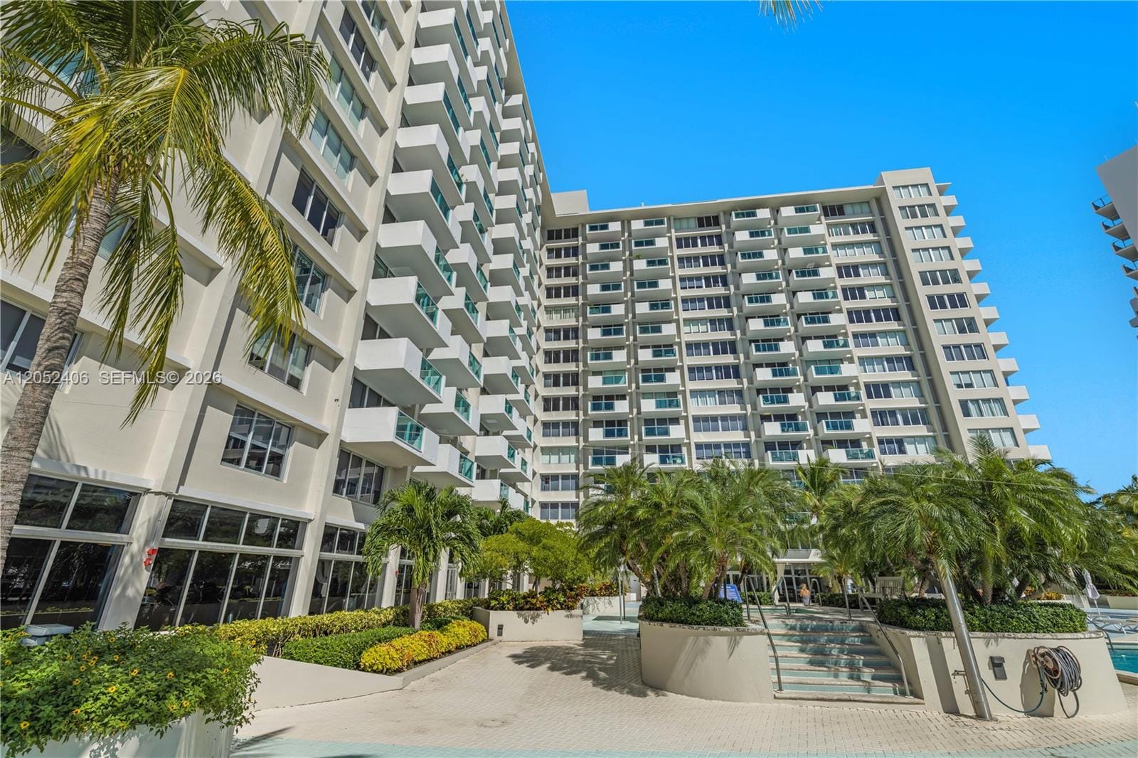1200 West Avenue 811, Miami Beach, FL 33139 photo 21