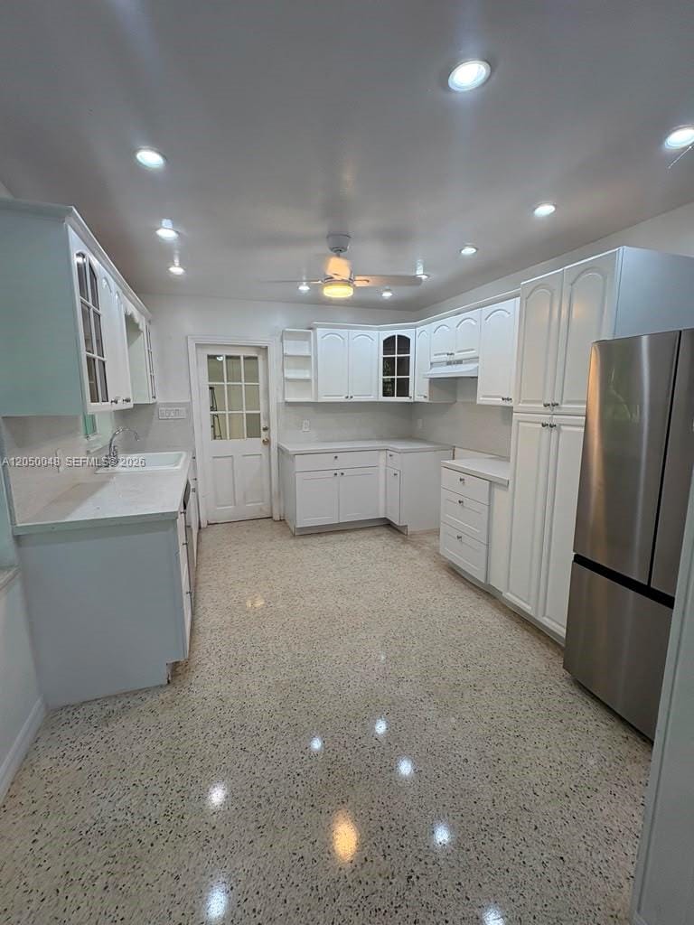 475 NE 164th Street — photo 2