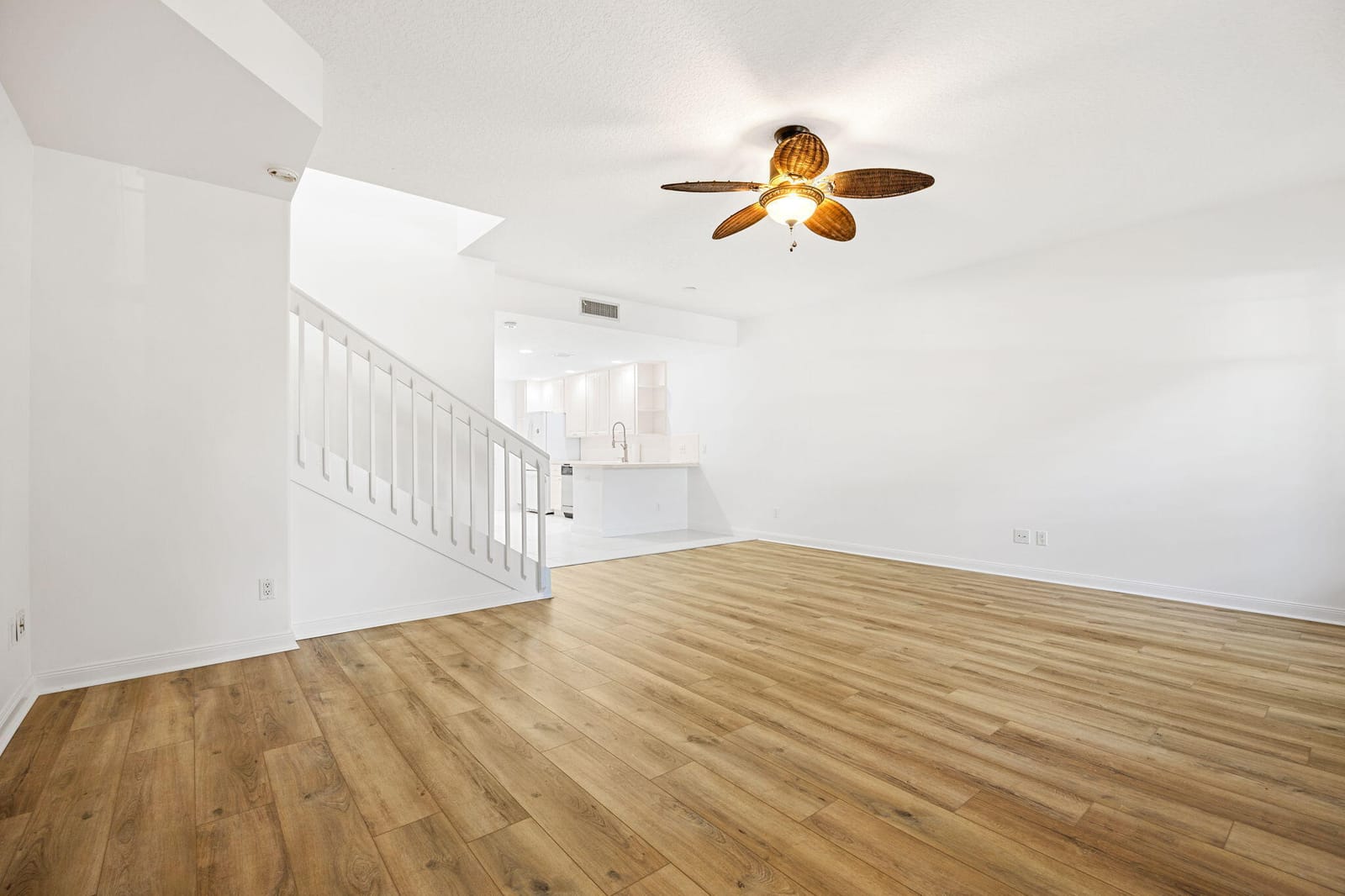 2889 E Community Drive, Jupiter, FL 33458 photo 7