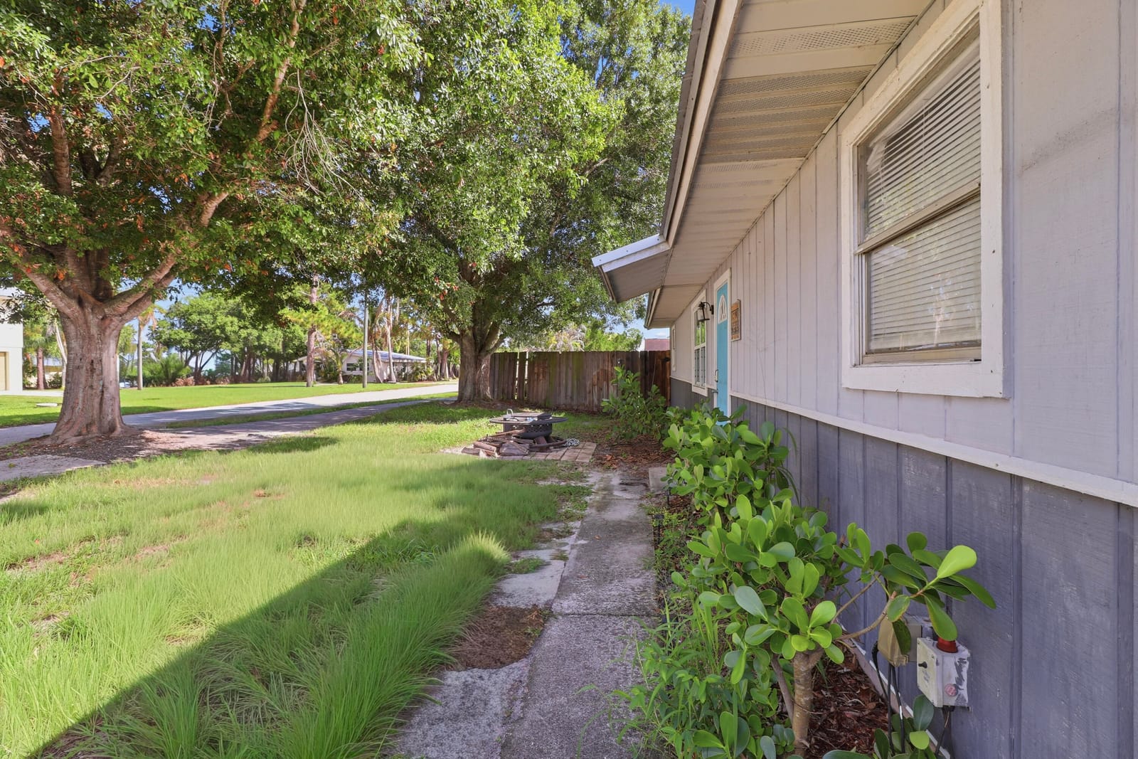 623 SW 35th Street — photo 9