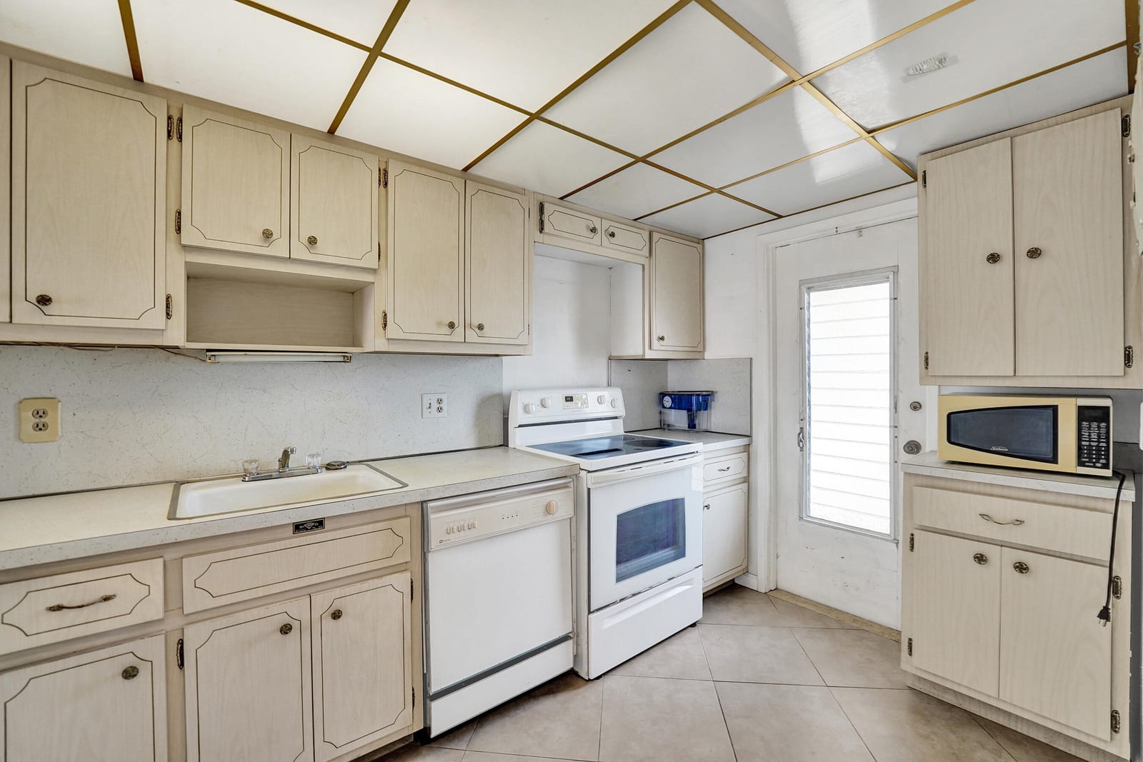 2601 NE 14th Street Causeway 231, Pompano Beach, FL 33062 photo 12